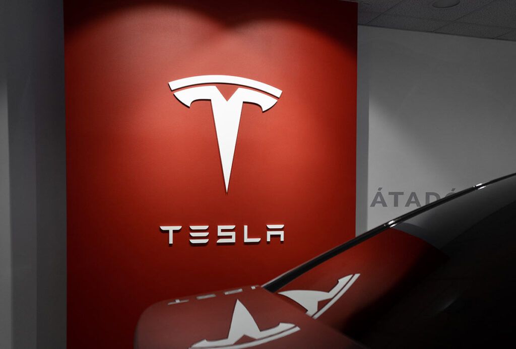 Tesla's Logo - The Story Behind the Amazing Brand Logo - CreativeTell